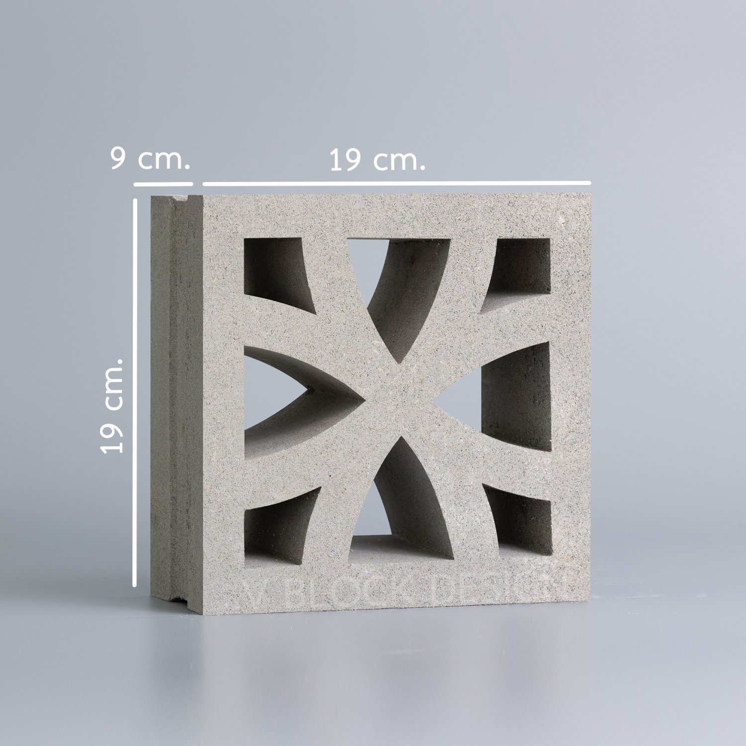วีบล็อค อิฐบล็อกช่องลมลาย ลายกังหัน 1 ขนาด 19x19x9ซม.