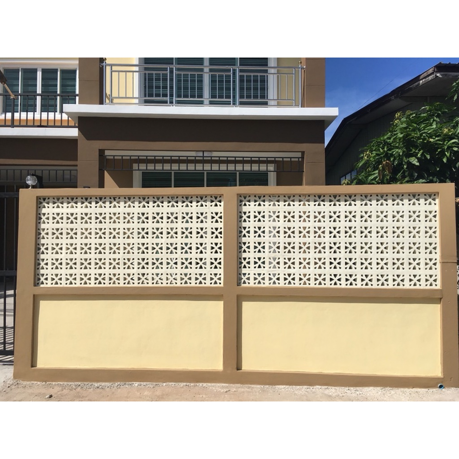 วีบล็อค อิฐบล็อกช่องลมลาย ลายกังหัน 1 ขนาด 19x19x9ซม.