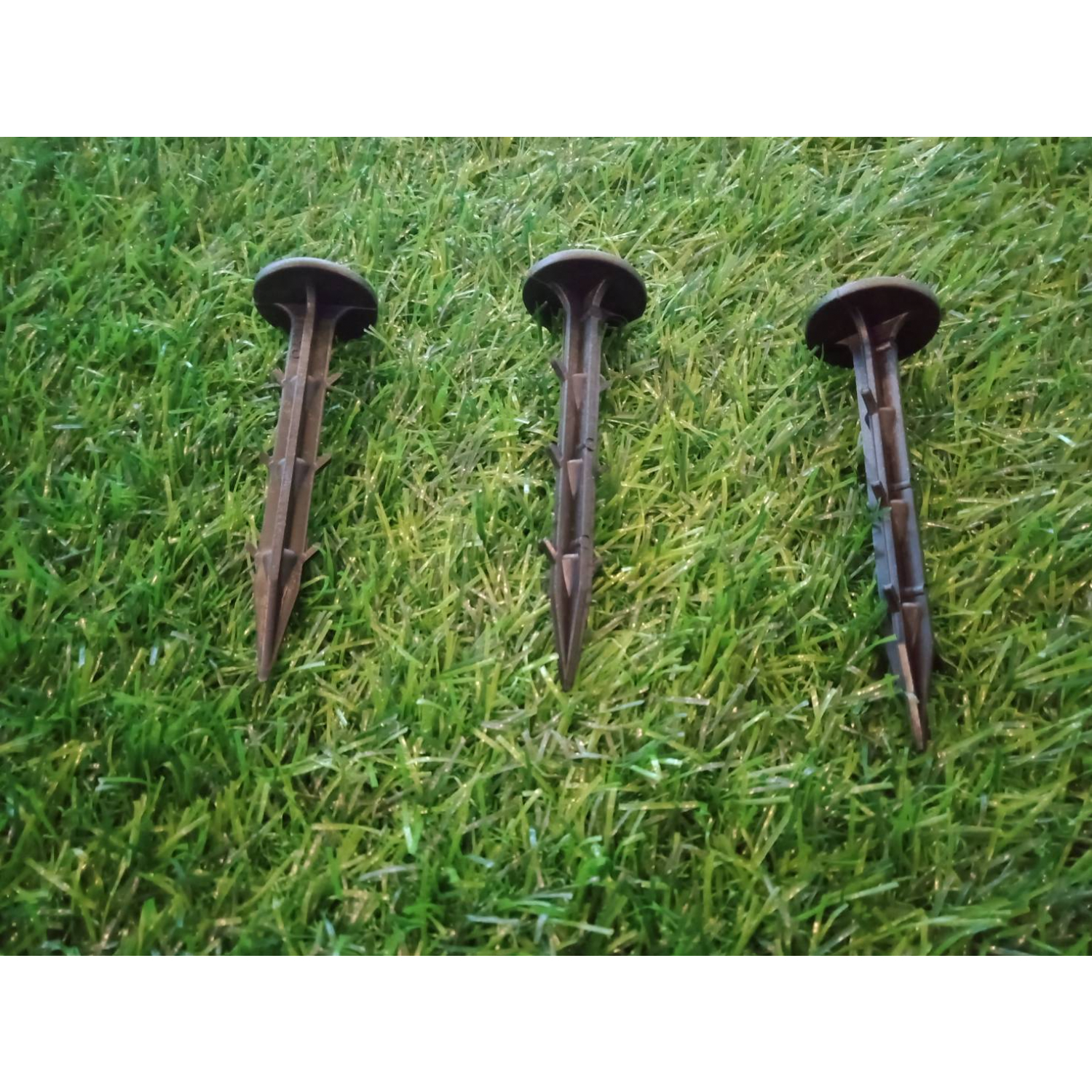 Tree’O หมุดพลาสติกยึดผ้าคลุมวัชพืช 4  แพ็ก 20 ชิ้น