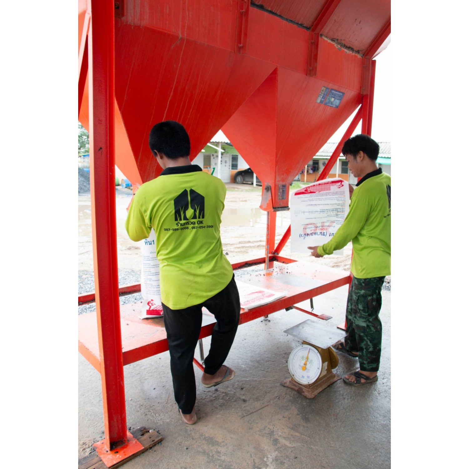 ทรายหยาบ ขนาด 25 กก.OK