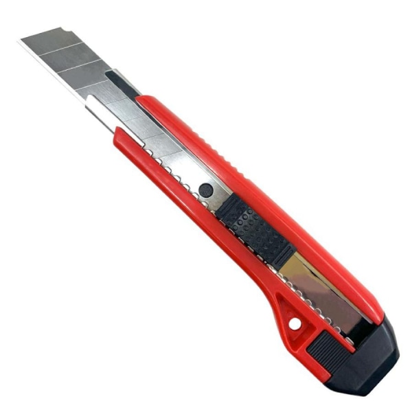 WORKPRO มีดคัตเตอร์ด้ามพลาสติก ขนาด 18มม. รุ่น WP212007