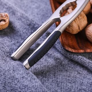 KOSCH เครื่องกระเทาะเปลือกถั่ว NUTCUT