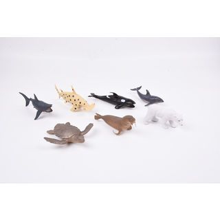 TOYS ชุดสัตว์ทะเลใหญ่ 7 ชิ้น #2016B (21x3x32 ซม.) คละสี