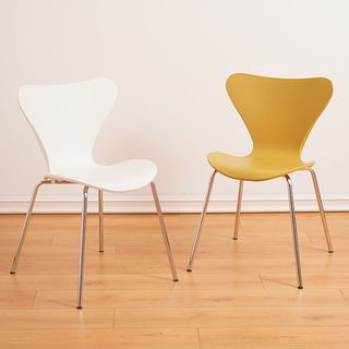 PULITO เก้าอี้พลาสติก รุ่น CURVEY-02 ขนาด 50x52x81 ซม. สีเหลือง