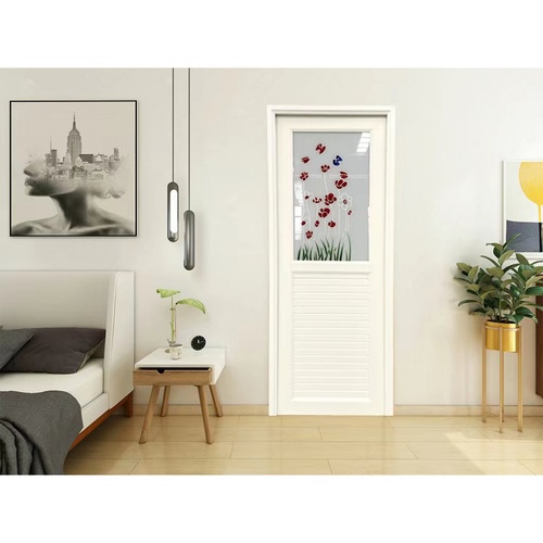 WELLINGTAN ประตูยูพีวีซีพร้อมวงกบ รุ่น JM-045 ลายดอกไม้ ขนาด 70x200 ซม. สีขาว (ไม่เจาะรูลูกบิด)