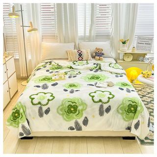 TRUFFLE ผ้าห่มเย็น รุ่น FLEUR-GN ขนาด 180x200x1ซม.  สีเขียว