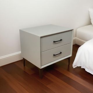 DELICATO ตู้ข้างเตียง รุ่น Aura ขนาด 50x40x48 ซม. สีเทามิสต์เกรย์ 