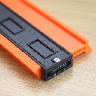 HUMMER ตัวลอกแบบงานกระเบื้อง รุ่น JGDW0707 ขนาดยาว 10  นิ้ว ลึก 3cm  (10.10X27.5X2.1cm)