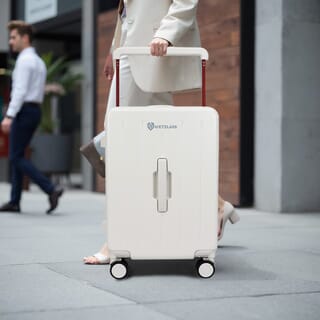WETZLARS กระเป๋าเดินทางแบบด้านจับยาว ขนาด 20 นิ้ว  รุ่น Amber-01 ขนาด 23.50x36.50x50 ซม. สีขาวไวท์ชูก้า