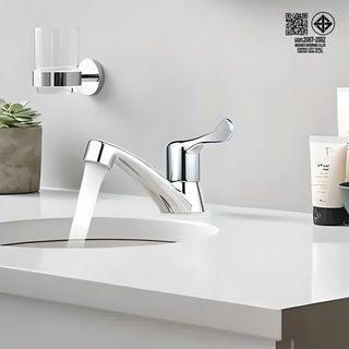 Iris ก๊อกอ่างล้างหน้าโครเมี่ยมด้ามปัด หางปลา รุ่น IR-51107