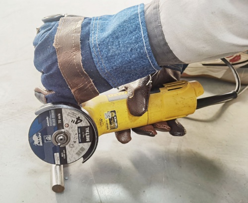 BISON แผ่นตัดเหล็ก 4 นิ้ว T41-100X2.0X16 รุ่น T411002016