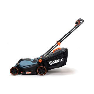 SENIX รถเข็นตัดหญ้าไฟฟ้า 380 มม. 1,600W (พ่วงสายไฟ 8 เมตร) รุ่น LPPE16-M1-EU สีน้ำเงิน - ดำ