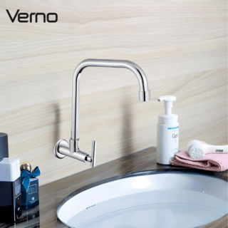 Verno ก๊อกอ่างล้างจานทองเหลือง แบบติดผนัง รุ่น 74302