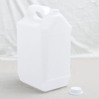 ตรามือ แกลลอนน้ำดื่ม แบบเหลี่ยม   13x18x29.7cm. RW.8405 สีขาว