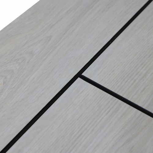 WELLINGTAN ประตู WPC รุ่น WPC-FC05 (สำหรับใช้ภายใน) บานทึบ ขนาด 80x200 ซม. สีWHITE PINE (ไม่เจาะลูกบิด)