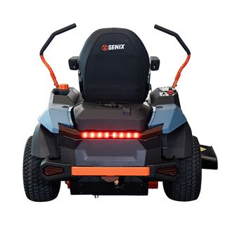 SENIX รถตัดหญ้านั่งขับไฟฟ้า 60V ใบตัด 107 ซม. (42 นิ้ว)  Zero Turn