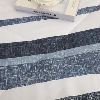 TRUFFLE ชุดเครื่องนอนพร้อมผ้านวม 6 ชิ้น รุ่น Riku-03 ขนาด 6ฟุต สีน้ำเงิน