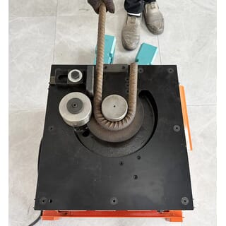 BISON เครื่องดัดเหล็ก 1600W (6-25มม) รุ่น RB-25 สีส้ม