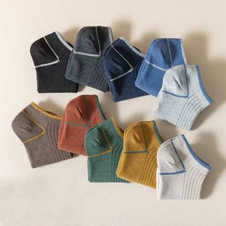 KOJI ถุงเท้าข้อสั้นสายเส้น รุ่นSC12 ขนาด5x20x0.4ซม.คละสี