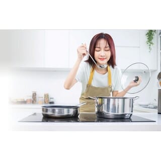 MIDEA เตาไฟฟ้าหน้ากระจกเซรามิก 4 หัวระบบสัมผัส MC-6F6005R242