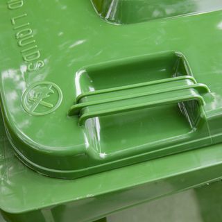 KLEANZY ถังขยะเทศบาลฝาเรียบทรงเหลี่ยม 240 ลิตร รุ่น TG51805-GN ขนาด 74x59x100 ซม. (ขยะเปียก) สีเขียว 1/4