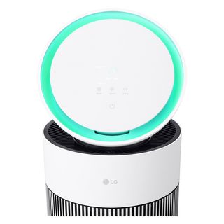 เครื่องฟอกอากาศ LG PuriCare AeroBooster รุ่น  AS55GGWX0.ABAE สีขาว