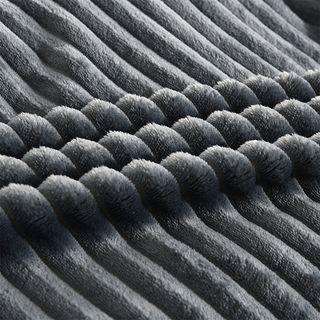 Truffle ผ้าห่ม รุ่น Nako-06 ขนาด 150x200 ซม. สีเทาเข้ม