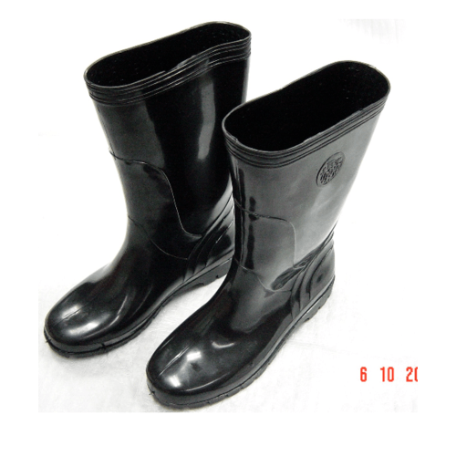 รองเท้าบู้ทสีดำยาว เบอร์ 9.5