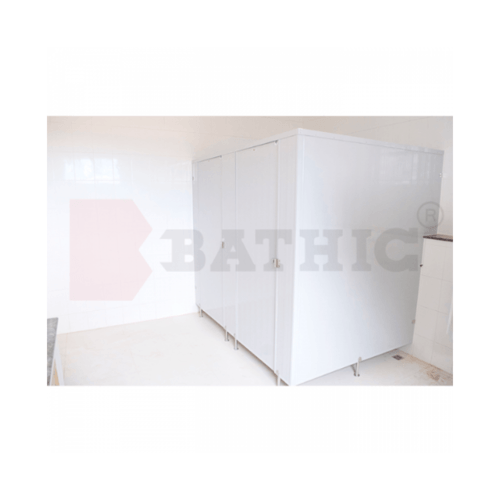 BATHIC ผนังห้องน้ำ PVC บานพาร์ติชั่น 40x195ซม. สีครีม