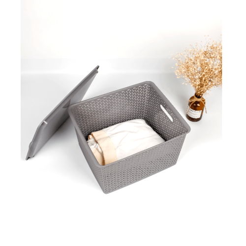 SAKU ตะกร้าพลาสติกมีฝา 35ลิตร ขนาด 42x36x25ซม. รุ่น TG54723B สีเทา