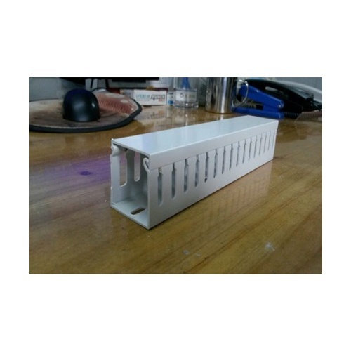 V.E.G. รางเก็บสายไฟ PVC แบบโปร่ง 40x40 มม. 2เมตร รุ่น CMT-4040-2MW สีขาว