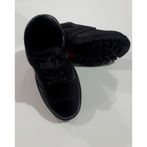 รองเท้าเซฟตี้ พื้นเหล็ก เบอร์ 38 รุ่น PT101 สีดำ ยี่ห้อ  PROTX