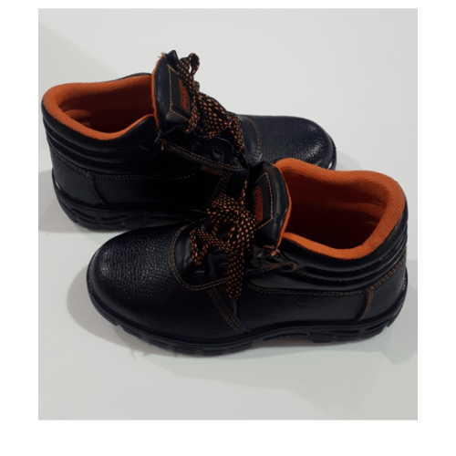 รองเท้าเซฟตี้ พื้นเหล็ก  เบอร์ 40 รุ่น PW106 สีดำ ยี่ห้อ  PROTX