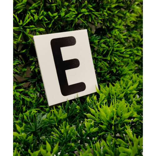 ป้ายPP (ตัวอักษร E) SGB1105-05 ขนาด 4.7x5.5 ซม.