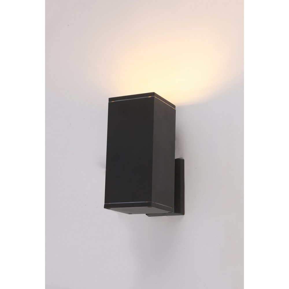 EILON โคมไฟติดผนังโมเดิร์น ทรงกระบอกสี่เหลี่ยม E27 ขนาด 9x9x20cm IP65 รุ่น MVW026-S(B) สีดำ