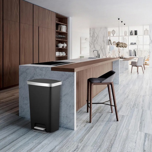 EKO ถังขยะพลาสติกขาเหยียบเหลี่ยม 35 ลิตร รุ่น HANA EK6388-BLK ขนาด 37x31x51ซม. สีดำ