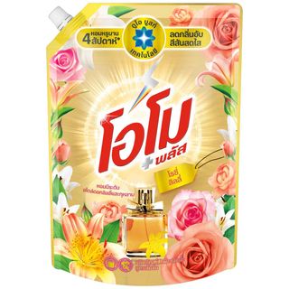 OMO น้ำยาซักผ้าโอโมลิควิด กลิ่น โรซี่ลิลลี่ ขนาด 1300 มล.