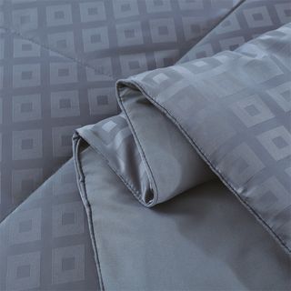 TRUFFLE ชุดเครื่องนอนพร้อมผ้านวม 4 ชิ้น รุ่น Kuro-02 ขนาด 3.5ฟุต สีน้ำเงิน