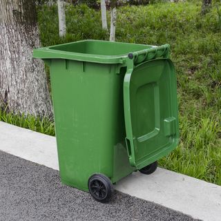 KLEANZY ถังขยะเทศบาลฝาเรียบทรงเหลี่ยม 240 ลิตร รุ่น TG51805-GN ขนาด 74x59x100 ซม. (ขยะเปียก) สีเขียว 1/4