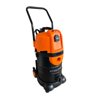 INOVAC เครื่องดูดฝุ่นดูดน้ำไซโคลน ขนาด 30 ลิตร รุ่น RLC168A-30L