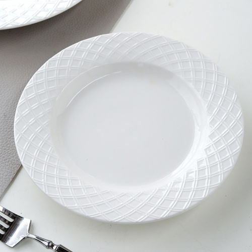 ADAMAS จานเซรามิค 8.5 นิ้ว FIONA-WH02 สีขาว