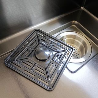 KOCH KITCHEN อ่างล้างจานฝังบน 1 หลุมไม่มีที่พัก 304SS 75x46x22 ซม. MARTIN สีดำพรีเมี่ยม