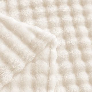Truffle ผ้าห่ม รุ่น Nako-02 ขนาด 150x200 ซม. สีครีม