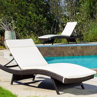 SUMMER SET เตียงริมสระหวายเทียมพร้อมเบาะรอง รุ่น กระบี่ ขนาด 60x200x35ซม.สีน้ำตาลเข้ม