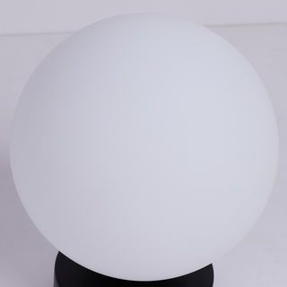 EILON โคมติดผนังทรงกลม ขั้ว E14 รุ่น GDD-8767 ฐานสีดำ โคมสีขาวขุ่น