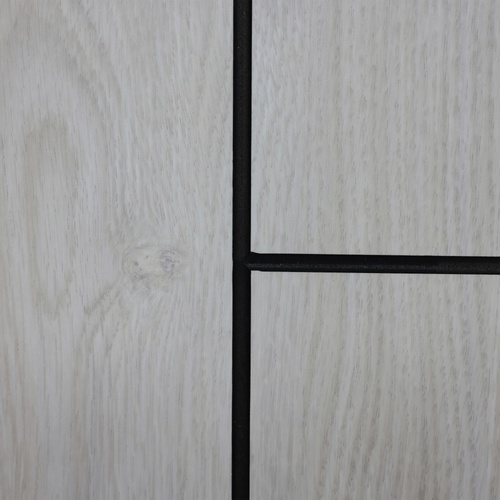 WELLINGTAN ประตู WPC รุ่น WPC-FC05 (สำหรับใช้ภายใน) บานทึบ ขนาด 80x200 ซม. สีWHITE PINE (ไม่เจาะลูกบิด)