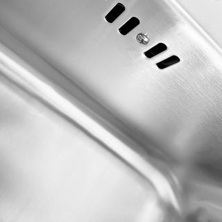 CROWN อ่างล้างจานพร้อมขาตั้ง 1 หลุมไม่มีที่พัก 50x50x77 ซม. SS1-5050 (1/2)