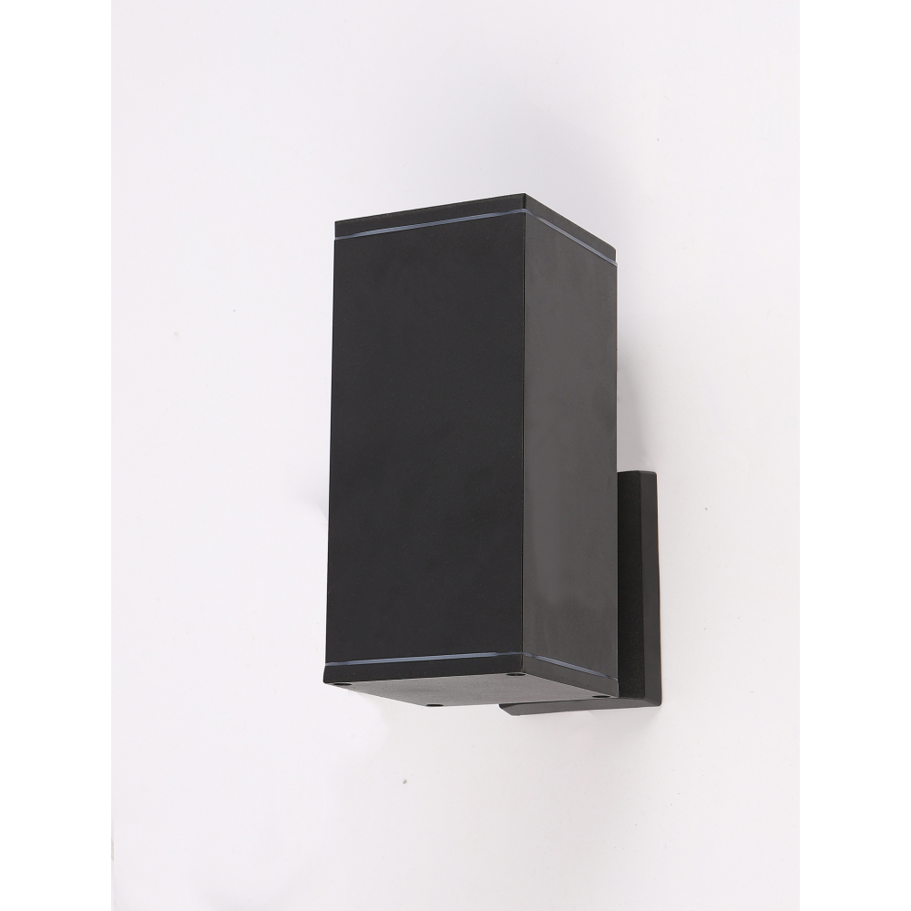 EILON โคมไฟติดผนังโมเดิร์น ทรงกระบอกสี่เหลี่ยม E27 ขนาด 9x9x20cm IP65 รุ่น MVW026-S(B) สีดำ