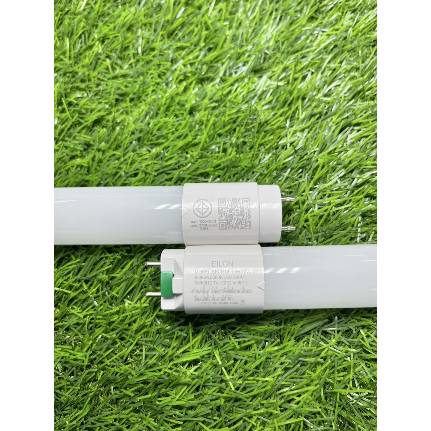 EILON หลอดไฟ LED T8 10W 120LM/W รุ่นSKCBT8-10W SIM Card แสงเดย์ไลท์