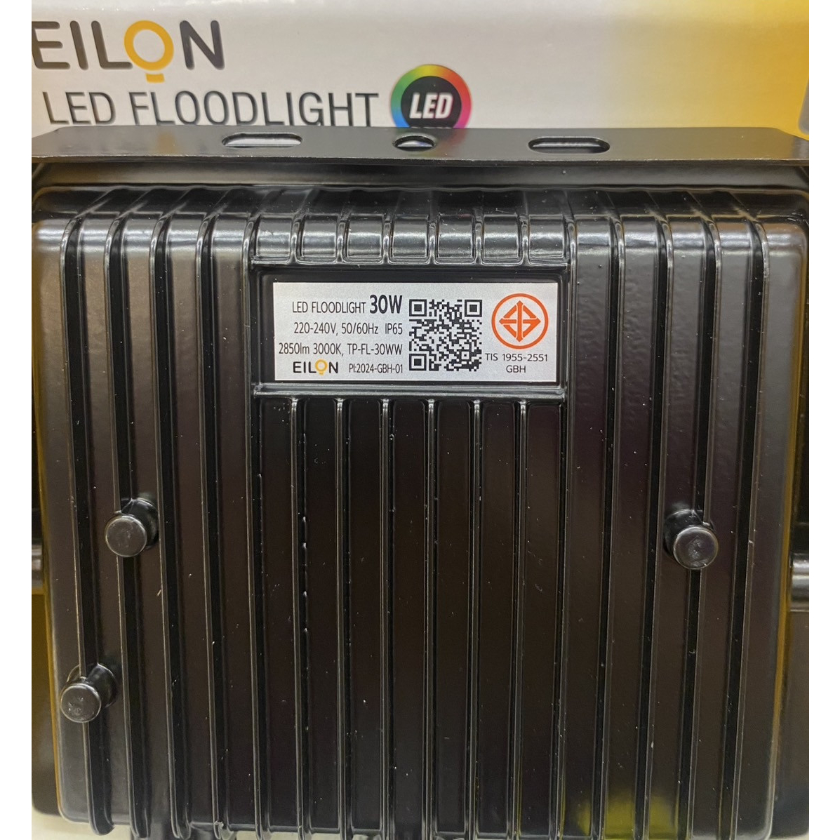 EILON โคมไฟฟลัดไลท์ LED 30W รุ่นTP-FL-30WW แสงวอร์มไวท์